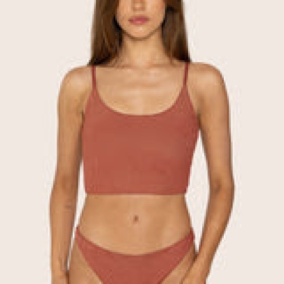 SET ACTIVE/VOLCOM Ribbed Rust Orange Crop Tank Top - Picture 3 of 3
